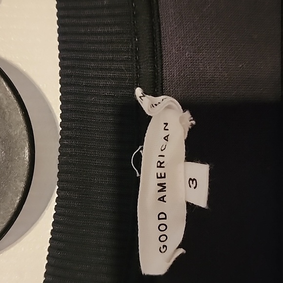 GOOD AMERICAN Sherpa Fleece Cozy Boyfriend Sweatshirt Black Sz3 - Picture 2 of 4